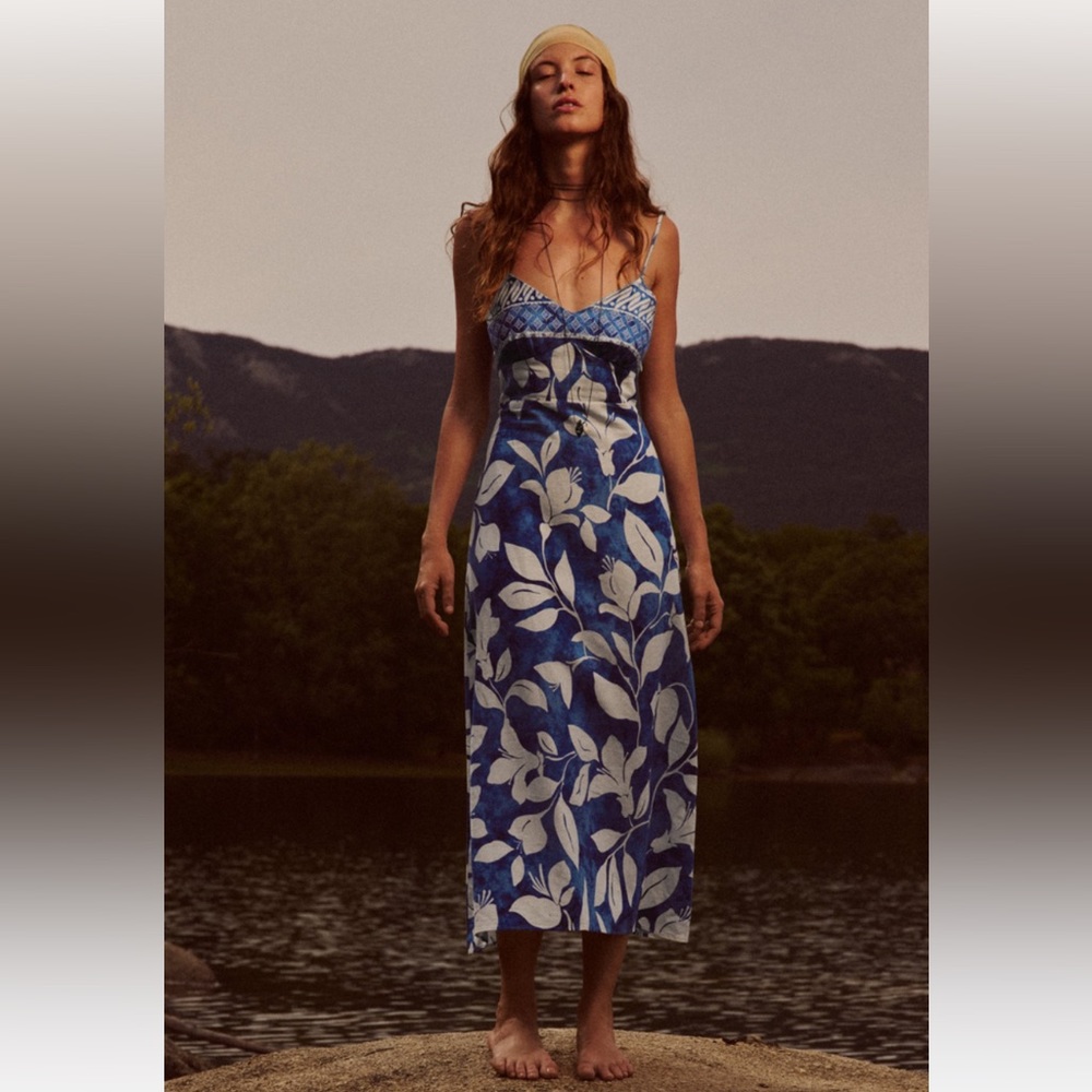 NWOT Zara Linen Blend Printed Dress - Small